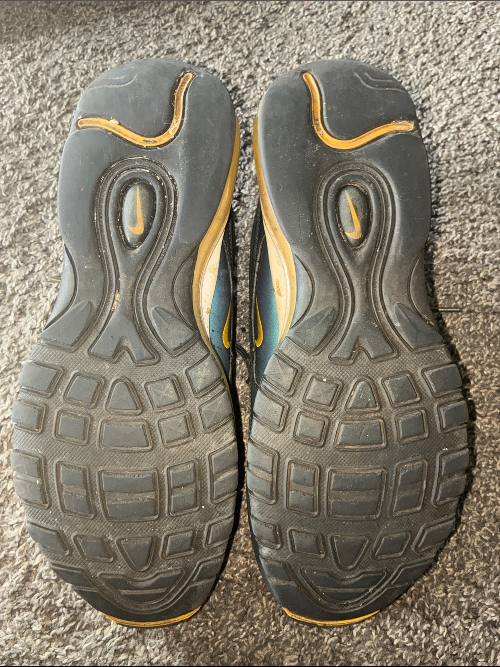 Nike Men’s Iridescent Air Max 97 - Picture 6 of 6